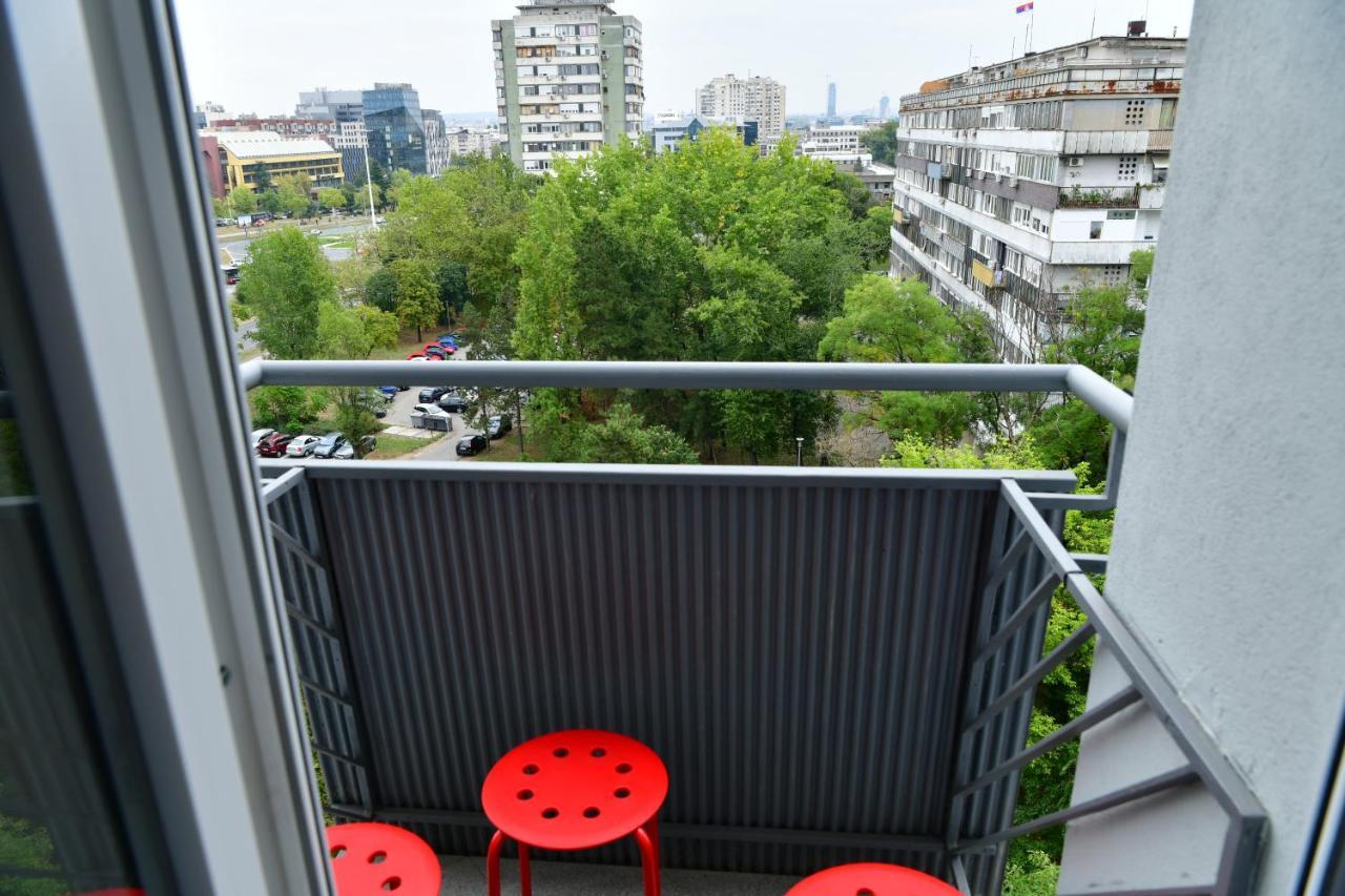 Vanilla Apartment